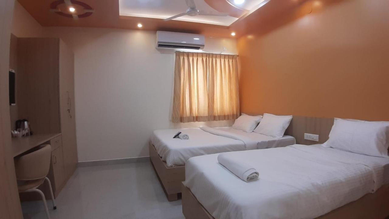 Jfive Residency Hotel Chennai Exterior photo